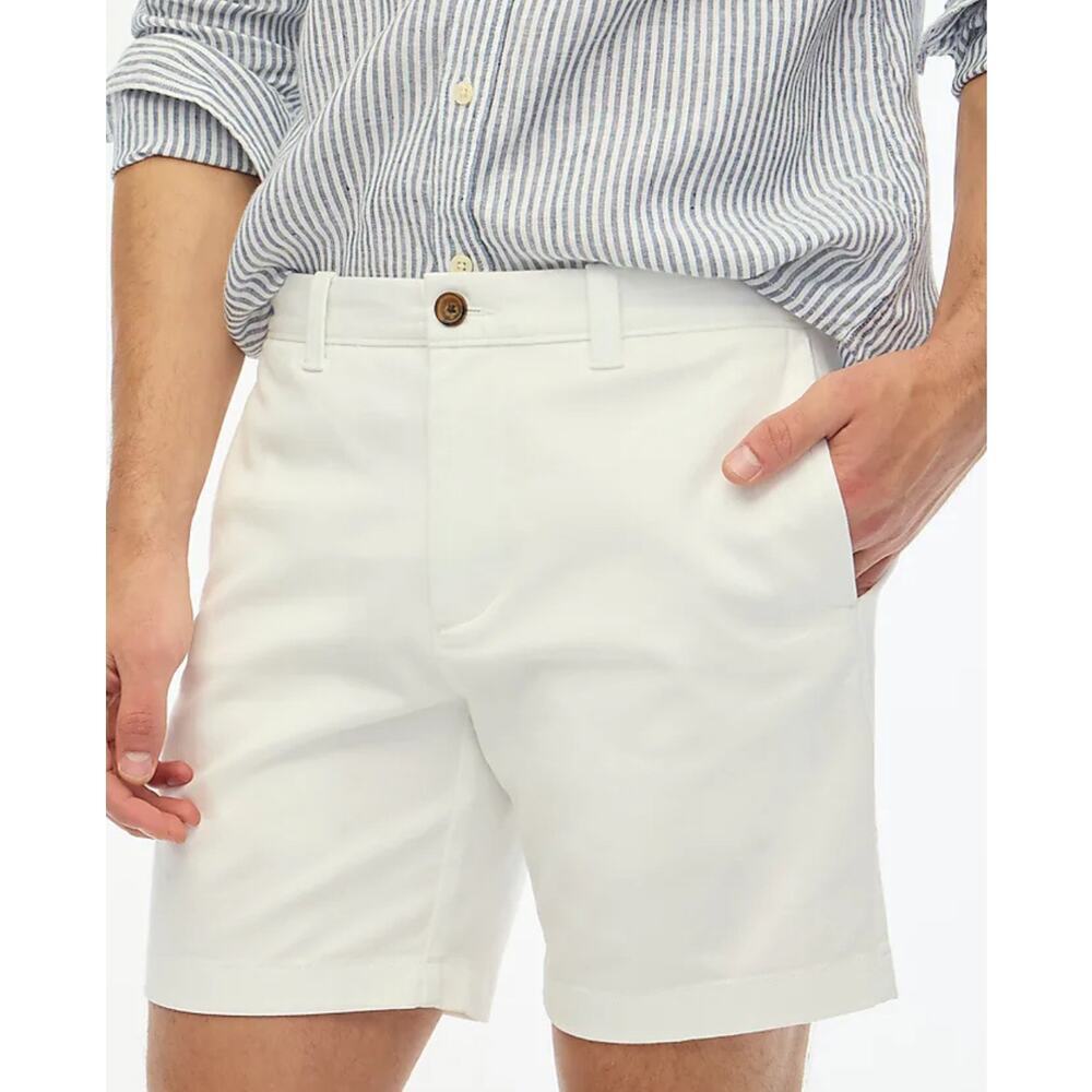 NWT J.Crew 7” Flex Chino Short In White Size 33